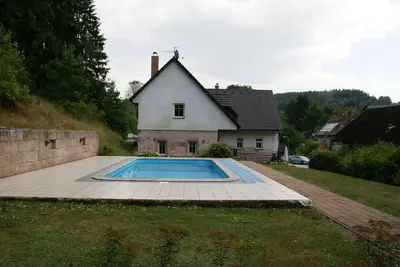 Image de Appartement moderne Ă Vidochov avec piscine