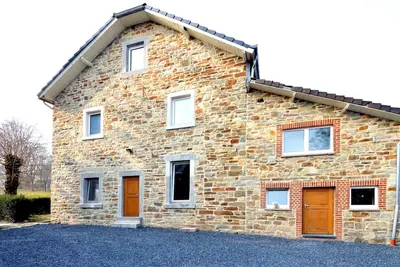 Image de Luxueuse maison de vacances à Waimes avec jacuzzi