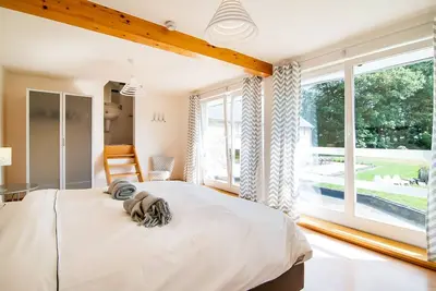 Image de Luxueuse maison de vacances avec piscine intérieure et sauna!