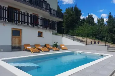 Image de Maison de vacances avec jacuzzi א Kozji Vrh