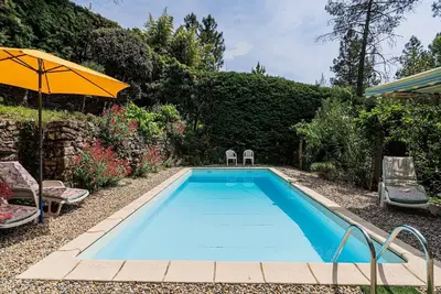 Image de Agréable maison de vacances avec piscine privée