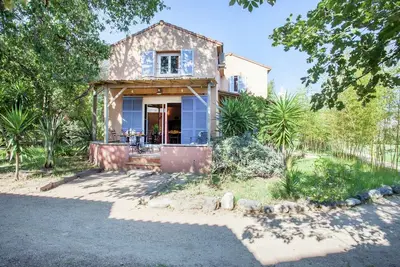 Image de Belle maison de vacances au bord de la mer
