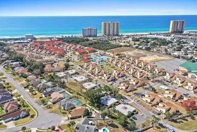 Image de Horizon South Resort by Panhandle Getaways