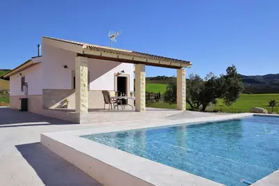 Image de Maison de vacances confortable avec jardin
