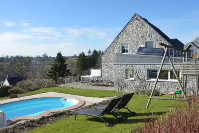 Image de Villa de luxe avec piscine dans les Ardennes