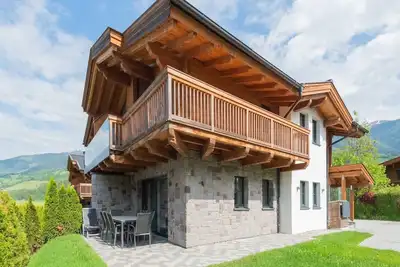 Image de Maison de vacances de luxe indépendante avec sauna