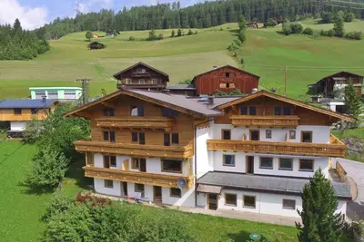 Image de Chalet à Koenigsleiten avec sauna