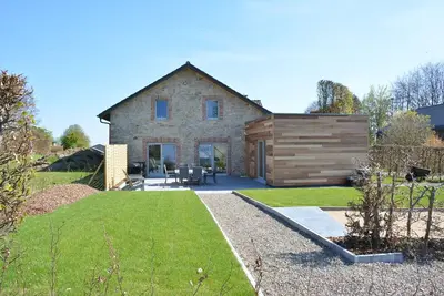 Image de Belle maison de vacances à Waimes avec sauna