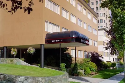 Rosellen Suites At Stanley Park