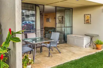 Image de My Maui Holiday A quelques pas de la piscine, de la plage et des commodités de la maison!