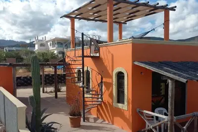 Image de El Sargento / La Ventana Private Home près de la plage. Wi-Fi gratuit, Tv à écran plat!