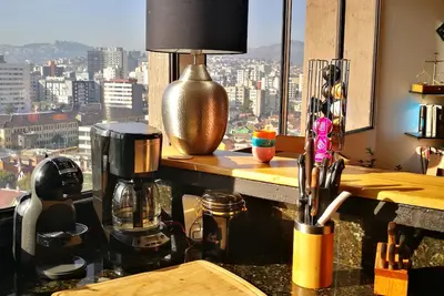 Image de 2 Bdr French Suite Almagro with balcony amazing view in Mariscal & free Netflix