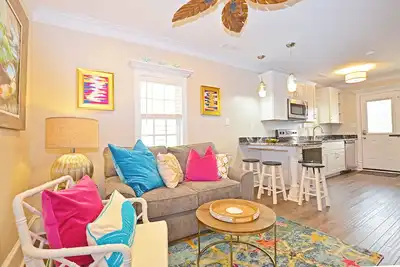 Image de Adorable Beach Bungalow - Toutes les finitions haut de gamme - Wifi - Tout Neuf - Linge de maison fourni