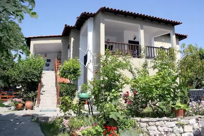Image de maison de vacances privée, l'une des meilleures zones du village, à 5 minutes en voiture de la mer