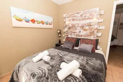 Image de Appartement confortable sur le toit de la mer