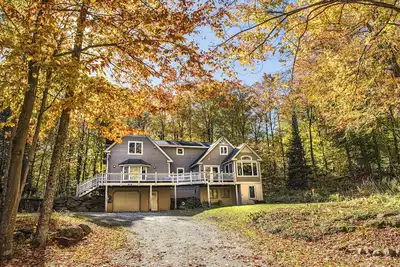 Image de *** Brand New Location *** Right Off Killington Access Road
