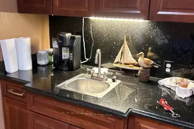 Image de Propriété de bord sur Cedar Creek Lake. Avec Guest House, peut apporter un chien