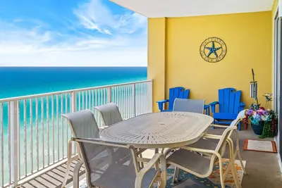 Image de * Beau 2 Bd / 2ba, Grand Balcon! Chaises De Plage Gratuites! Aug / Sept Ouvert!