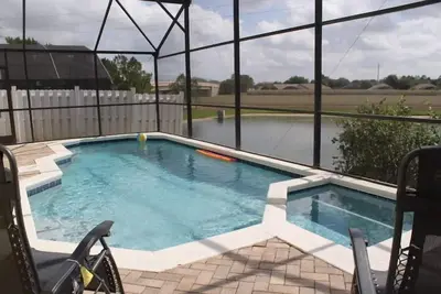 Image de Disney Fireworks View B / cour, 3 Mi Pour Disney, Pvt Pool & Spa. Disney Inspecté