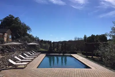 Image de Privé 3 chambres + Cottage Wine Country Estate avec piscine et plus