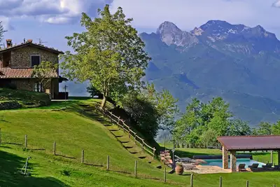Image de Romantique appartement en Toscane villa de campagne, vue magnifique de la nature