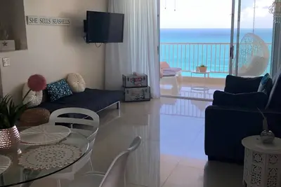 Image de Ocean View Incroyable Immaculée Condo 1 Chambre Apt Avec Un Million De Dollars!