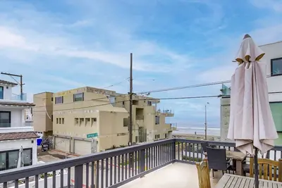 Image de Juste réduit de 20%! Emplacement et vue! Une maison de l'océan. Marche à tous