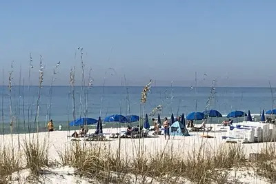 Image de Pier Park et Aaron Bissant Park à distance de marche!