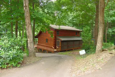 Image de Log Cabin, MountainView, Accès Ez, Terrain de jeu, Wifi, Climatisation, Cheminée, Foyer,