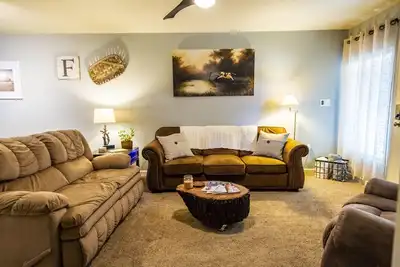 Image de Ferme Echt - 12 min du marché de Baylor et Magnolia (Silos)