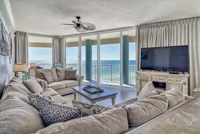 Image de Beau Coin Ouest 3bd / 3ba! DERNIÈRE Semaine D'ÉTÉ Ouvert! RÉSERVER Maintenant! !