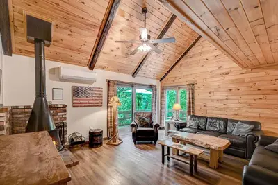 Image de * Ski-On / Off, 2 minutes à pied des pistes, Snow Tubing, Aquatopia & Kalahari, Paintball *