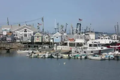 Image de Spacious Two Bedroom Walking Distance To Harbour, Ville, Hôpital et Yacht Club