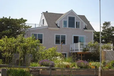 Image de Belle Ocean Cottage avec A / C