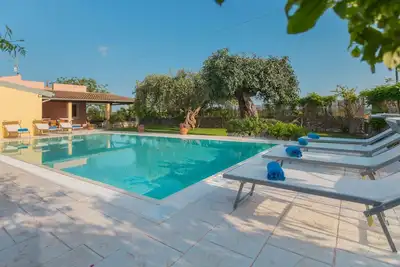 Image de Il Giardino Dei Limoni 8, Emma Villas