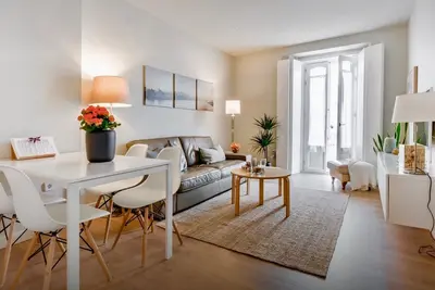 Image de Nouvel appartement de luxe au coeur de Cadiz wifi, climatisation / chauffage, ascenseur