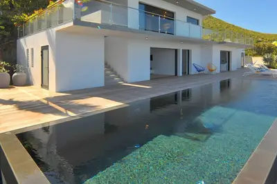 Image de Saint Barthelemy: Magnifique villa offrant une très belle vue sur la Mer