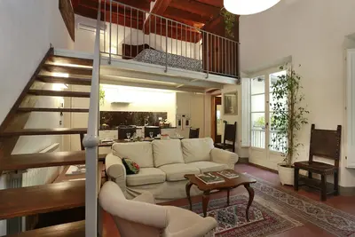 Image de Loft 2 Chambres A CÔTÉ Du Ponte Vecchio! Articles Pour Petit DÉJEUNER Offerts!