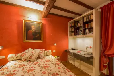 Votre appartement calme et romantique dans la magie du centre historique.