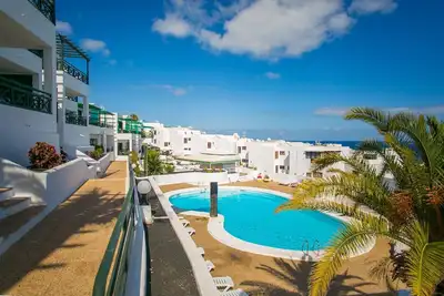 Image de Appartement Avec Piscine Commune Et Vue Sur La Mer