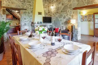 Montebendico 6, Emma Villas