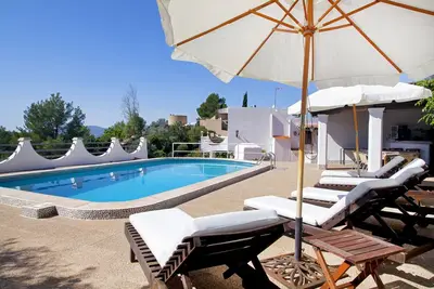 Image de Finca Sa Rota avec un emplacement parfait à 5 minutes de la ville d’Ibiza