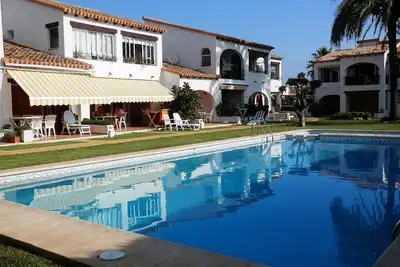 Image de Appartement à Retio Sol avec piscine d'eau salée, 2 minutes à pied des plages de sable