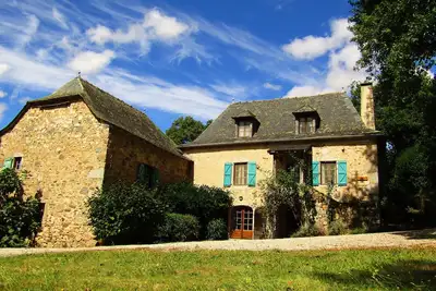 Image de Une superbe maison de ferme française au cœur d'Averyon