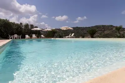 Image de Magnifique villa avec piscine en position panoramique aux portes du Cilento