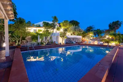 Image de Piscine privée sans chlore et vue sur l'Etna - Villa Calipso - Taormina