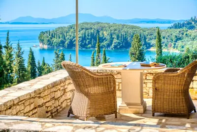 Image de CĂ´te de N-E / Palalopetres Kalami Suite de Luxe Kvi / 200m de la plage / vue sur la mer / piscine