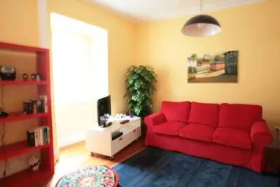 Image de Appartement calme au milieu du centre historique, entièrement équipé.