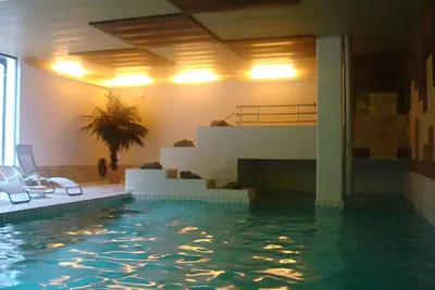 Image de Randonnée vélo parapente à ski et paradis de loisirs.