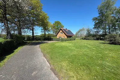 Image de Maison de Vacances Pour 5 Adultes Avec Bébé / Chien Dans un Endroit Isolé Rural